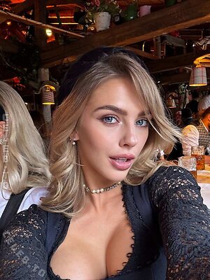 Alexa Breit Nude Leaked Photo #295