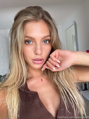 Alexa Breit Nude Leaked Photo #412