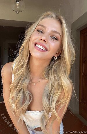 Alexa Breit Nude Leaked Photo #414