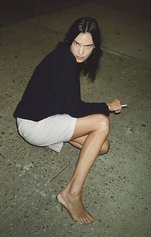 Alexa Chung leaked photo #12