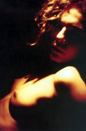 Alexa Davalos leaked photo #4