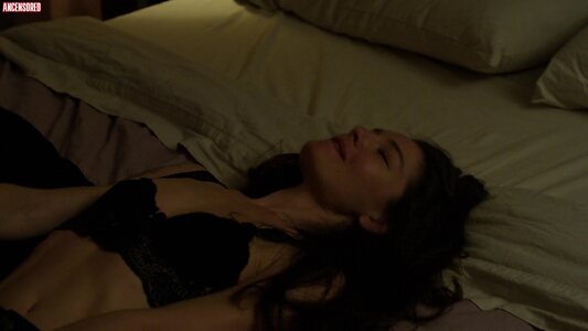Alexa Davalos