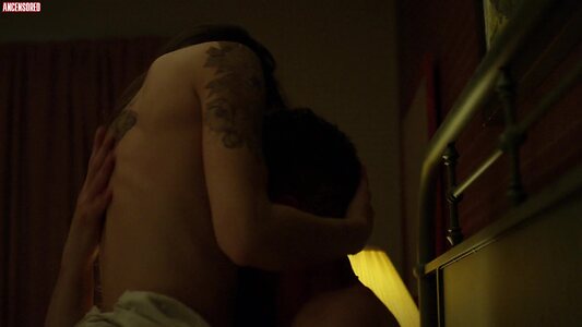 Alexa Davalos Nude Leaked Photo #8