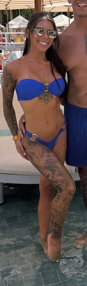 Alexa Watson leaked photo #4
