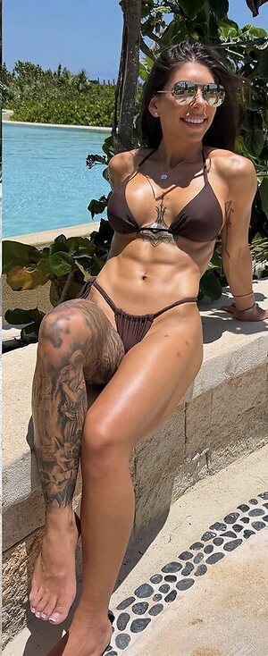 Alexa Watson leaked photo #12
