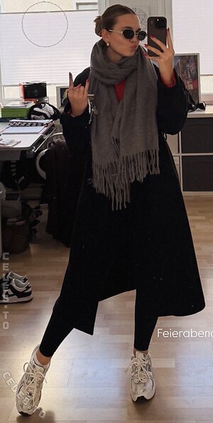 Alexa Wendel Nude Leaked Photo #9