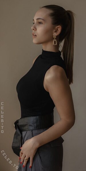 Alexa Wendel photo