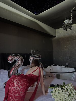 Alexandra Birsan leaked photo #2