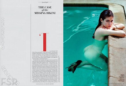 Alexandra Daddario photo