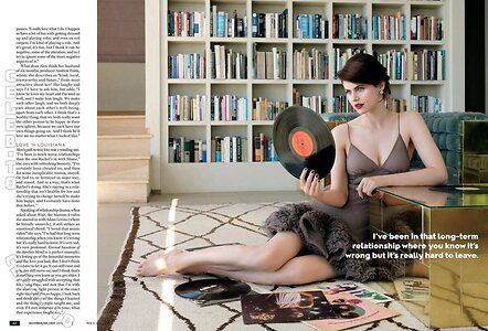 Alexandra Daddario leaked photo #144