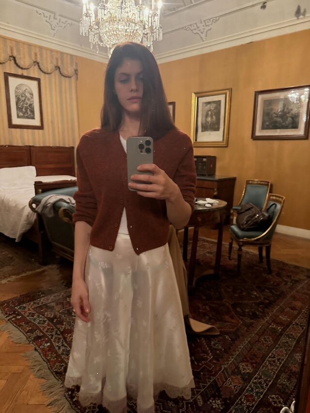 Alexandra Daddario leaked photos