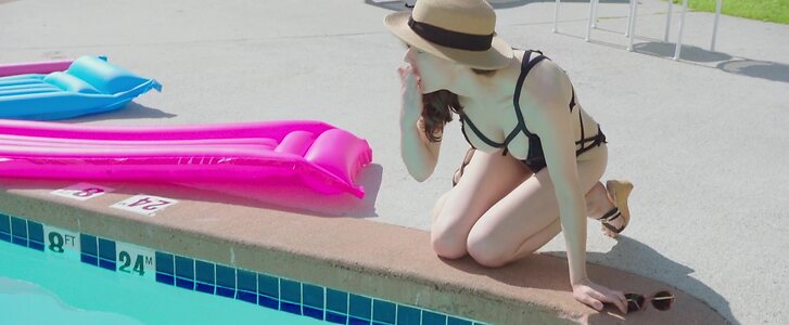 Alexandra Daddario leaked photo #211