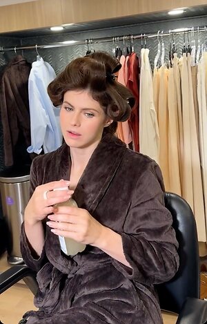 Alexandra Daddario leaked photo #341
