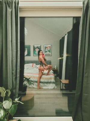 Alexandra Ianculescu leaked photo #63