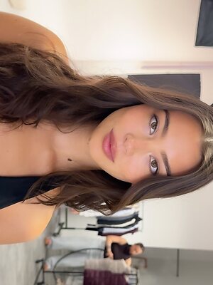 Alexandra Keller leaked photo #2