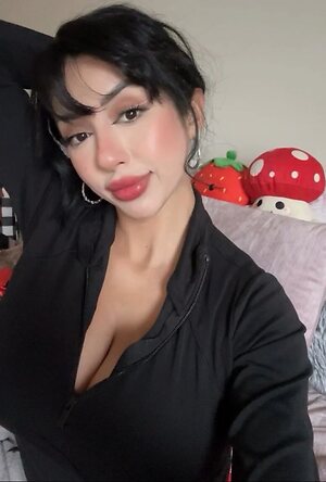 Alexandra Nicole