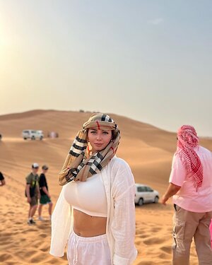 Alexandra Polychroniadou leaked photo #3