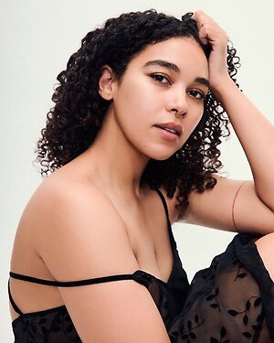 Alexandra Shipp leaked photo #9