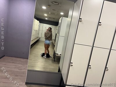 Alexandraa_97 Nude Leaked Photo #4