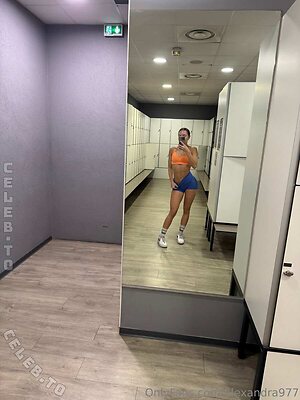 Alexandraa_97 Nude Leaked Photo #15
