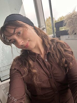 Alexia Burns Nude Leaked Photo #12