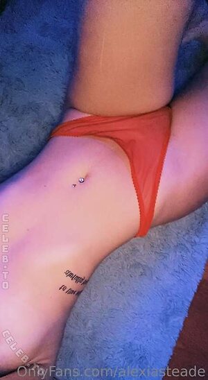 Alexia Steade photo