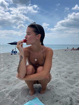 Alexis Bitty Nude Leaked Photo #10