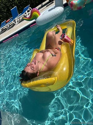 Alexisaevans leaked photo #903
