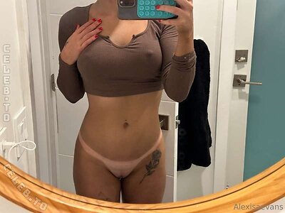 Alexisaevans leaked photo #970