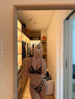 Alexisshv Nude Leaked Photo #3330