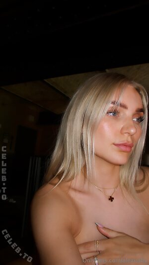 Alexisshv Nude Leaked Photo #3507