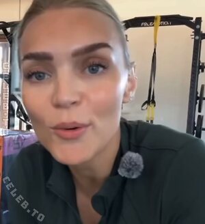 Alexisshv Nude Leaked Photo #40