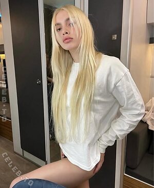 Aleyna Tilki Nude Leaked Photo #27