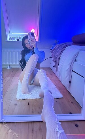 Aleyna Nude Leaked Photo #9