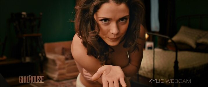 Ali Cobrin leaked photo #15
