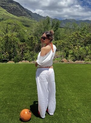 Ali Macofsky leaked photos