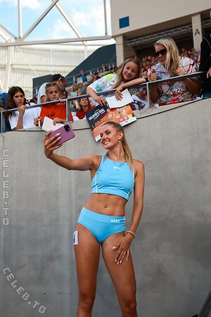 Alica Schmidt photo