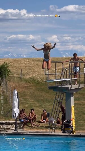 Alica Schmidt photo