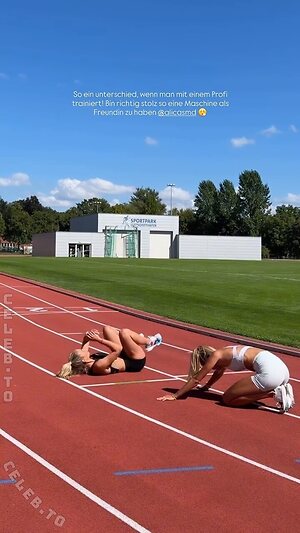 Alica Schmidt photo