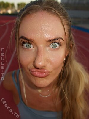 Alica Schmidt photo