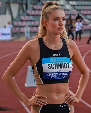 Alica Schmidt leaked photo #513