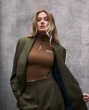 Alica Schmidt leaked photo #517