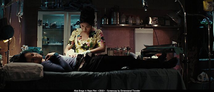 Alice Braga Nude Leaked Photo #12