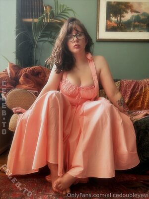 Alice Cottonsox photo