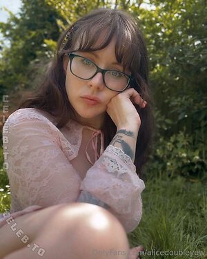 Alice Cottonsox Nude Leaked Photo #14