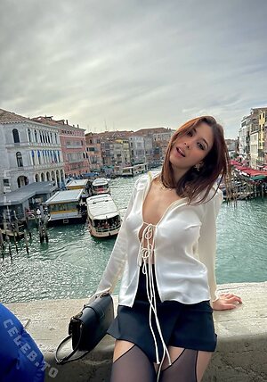 Alice D’urso photo