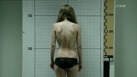 Alice Dwyer leaked photo #2