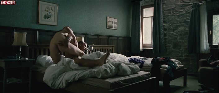 Alice Dwyer leaked photo #23