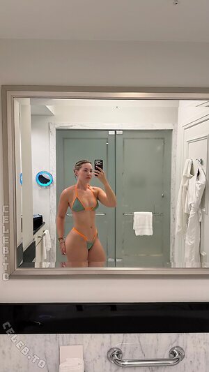 Alice pineapplebrat Nude Leaked Photo #82