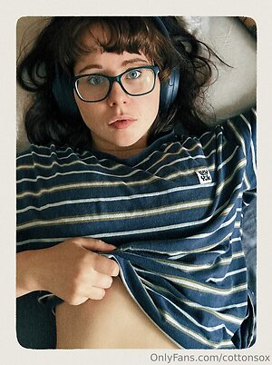 Alicecottonsox leaked photo #49